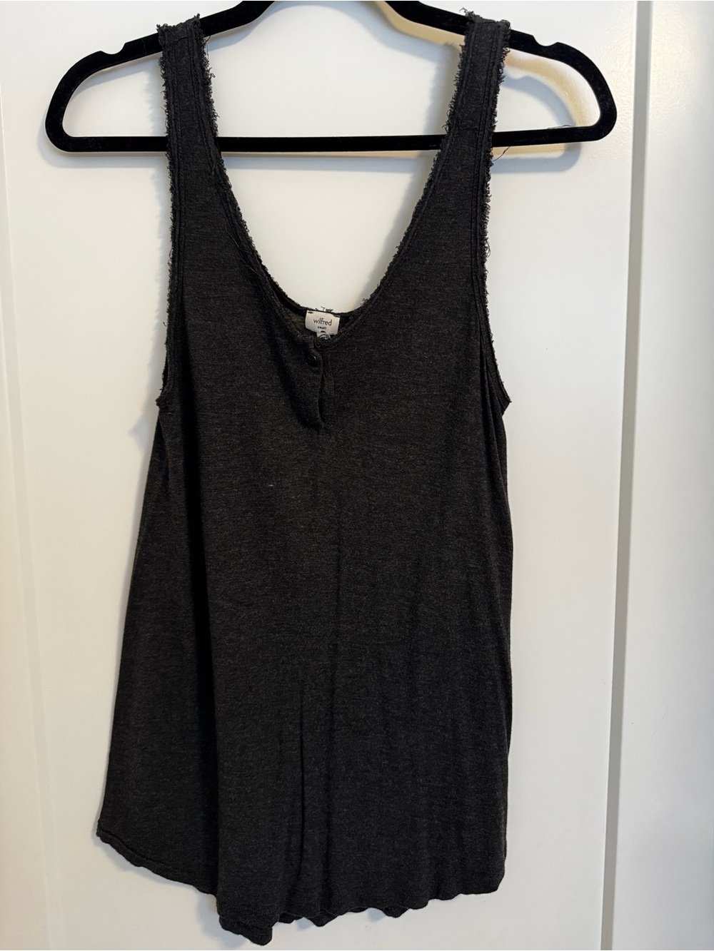 Wilfred Charcoal Scoop Neck Tank with button